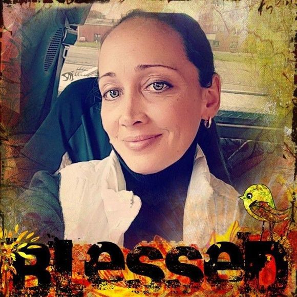 Meet your Posher, Jessica - Picture 1 of 1